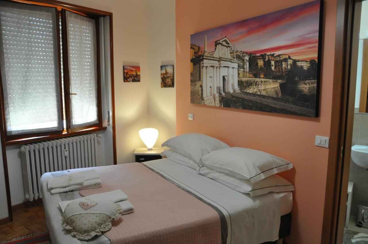 Citywalls Guest House Bergamo Eksteriør billede