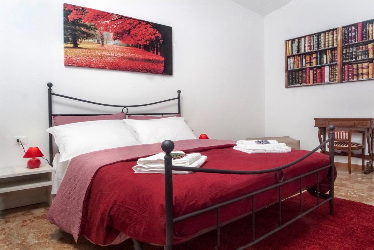 Citywalls Guest House Bergamo Eksteriør billede